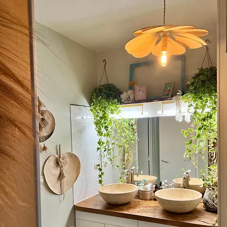 Holiday home Casa Maome, 8 Personnes A Sur Courseulles-sur-Mer